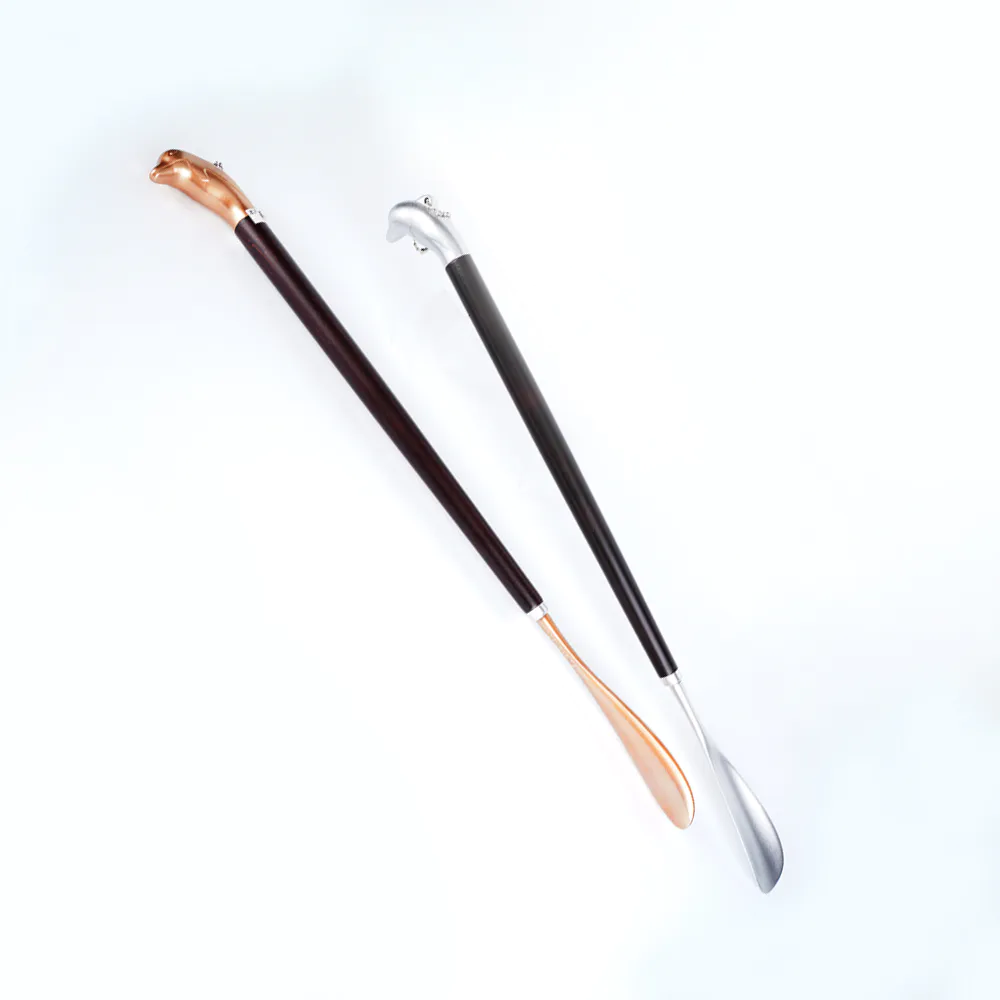 Factory Wholesale Metal Shoehorn Retro Durable Long Wood Handled Stainless Steel Shoe Horns